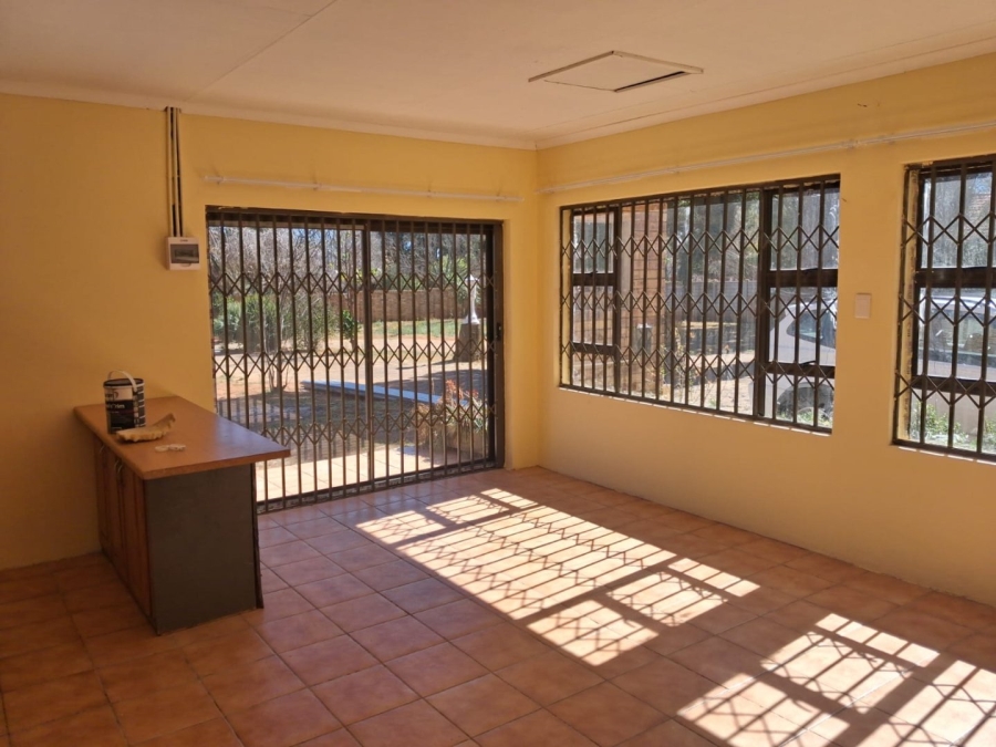 3 Bedroom Property for Sale in Vaal Park North West
